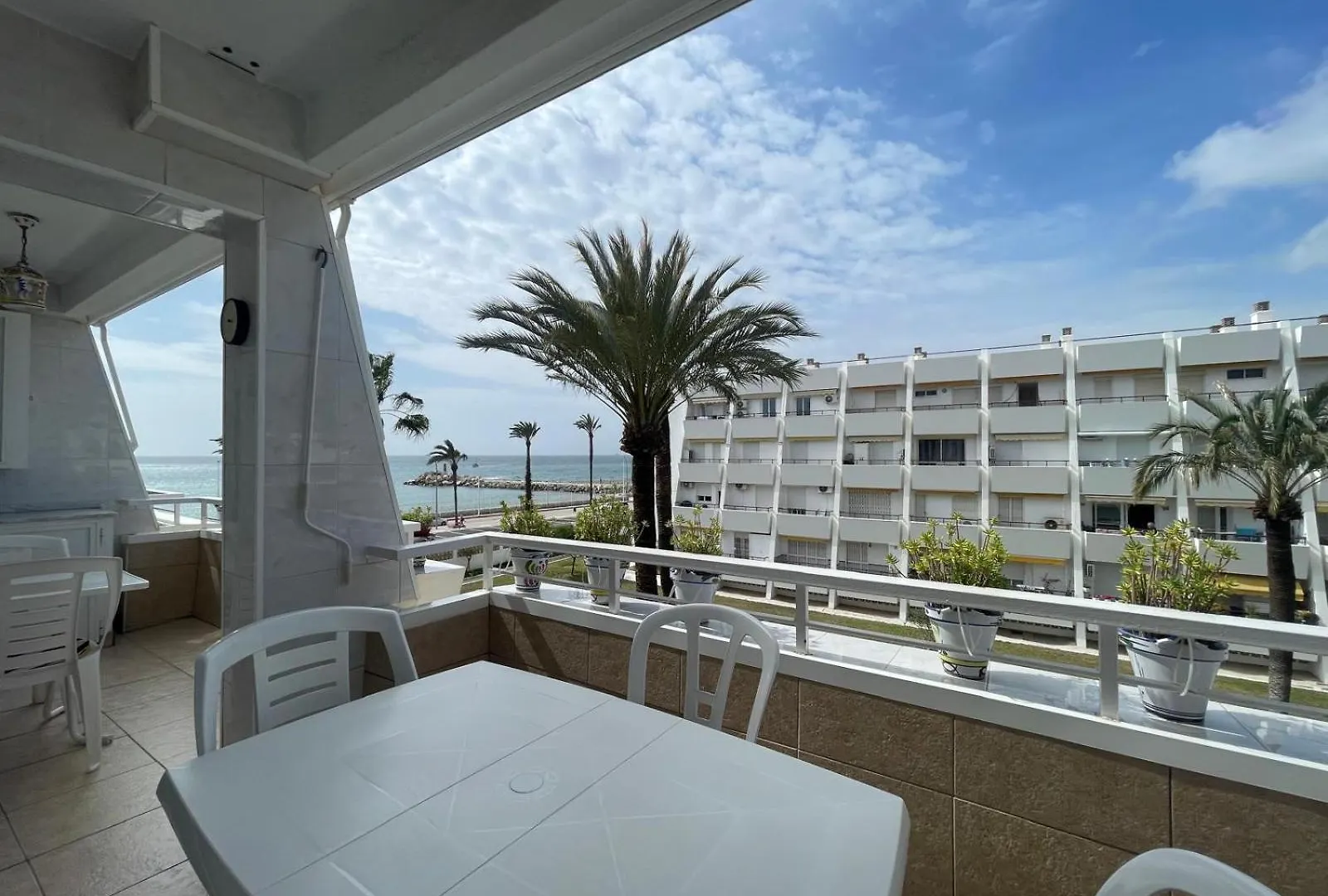 Apartmán Terrasol Isis Duplex Caleta De Velez 0*,